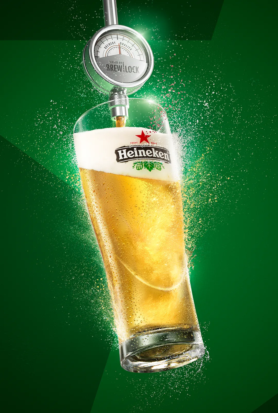 CG rendering and retouching for Heineken BrewLock beer campaign. Toronto's best CGI and retouching service by Pierre Bourjo.