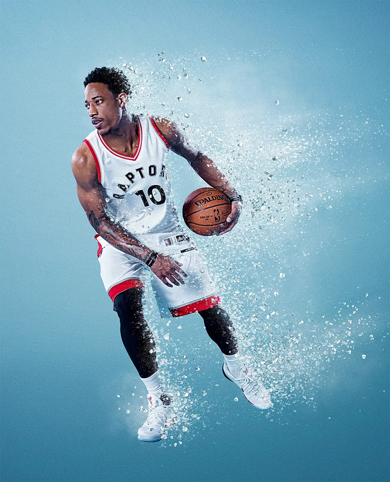 CG ice particles and retouching of basketball player DeMar DeRozan for Gatorade Frost ad campaign. Compelling CGI illustration for advertising by Pierre Bourjo.