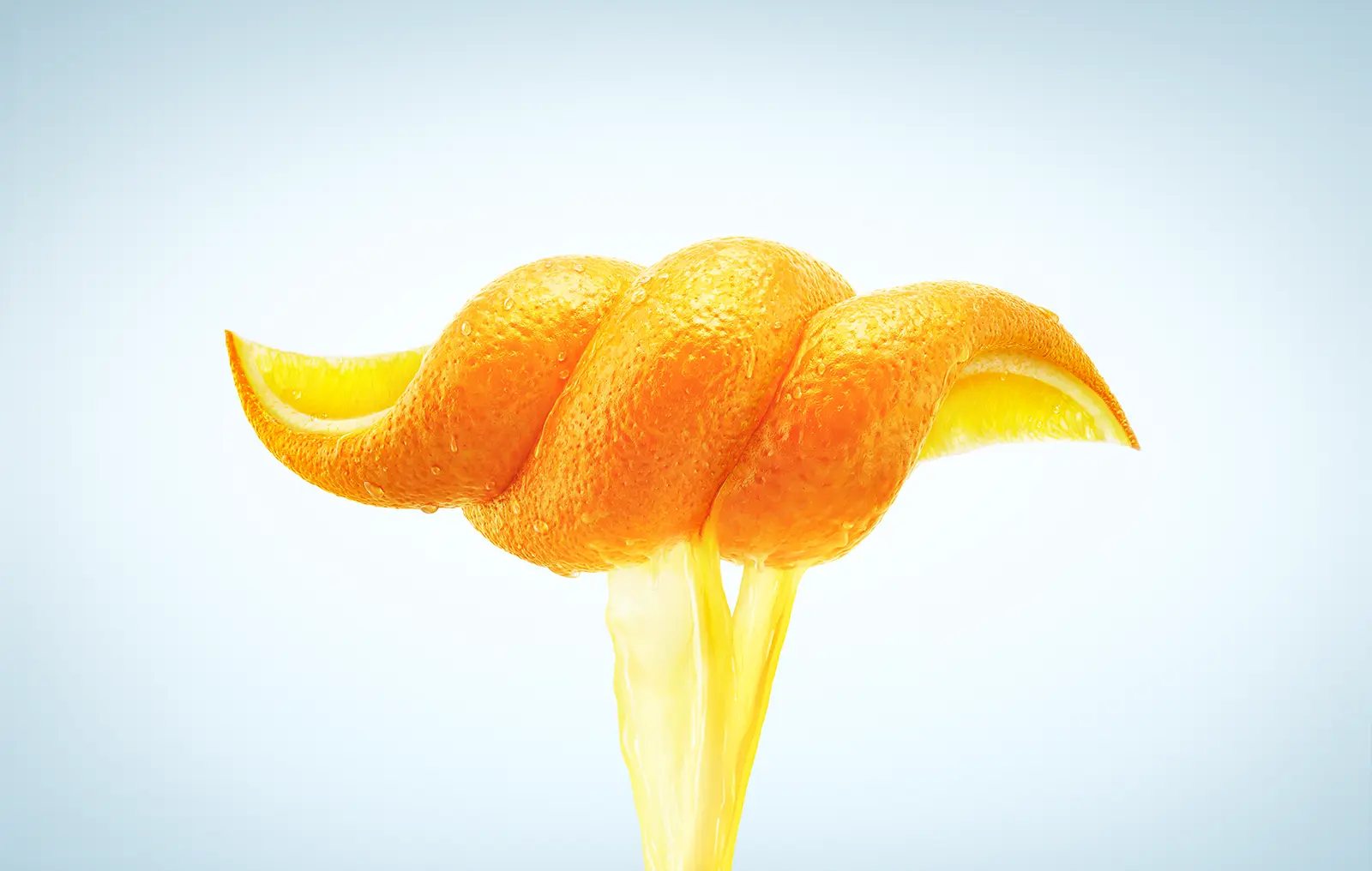 CGI rendering of orange squeeze and liquid simulation. Professional CG services for print and digital by Pierre Bourjo Imaging.