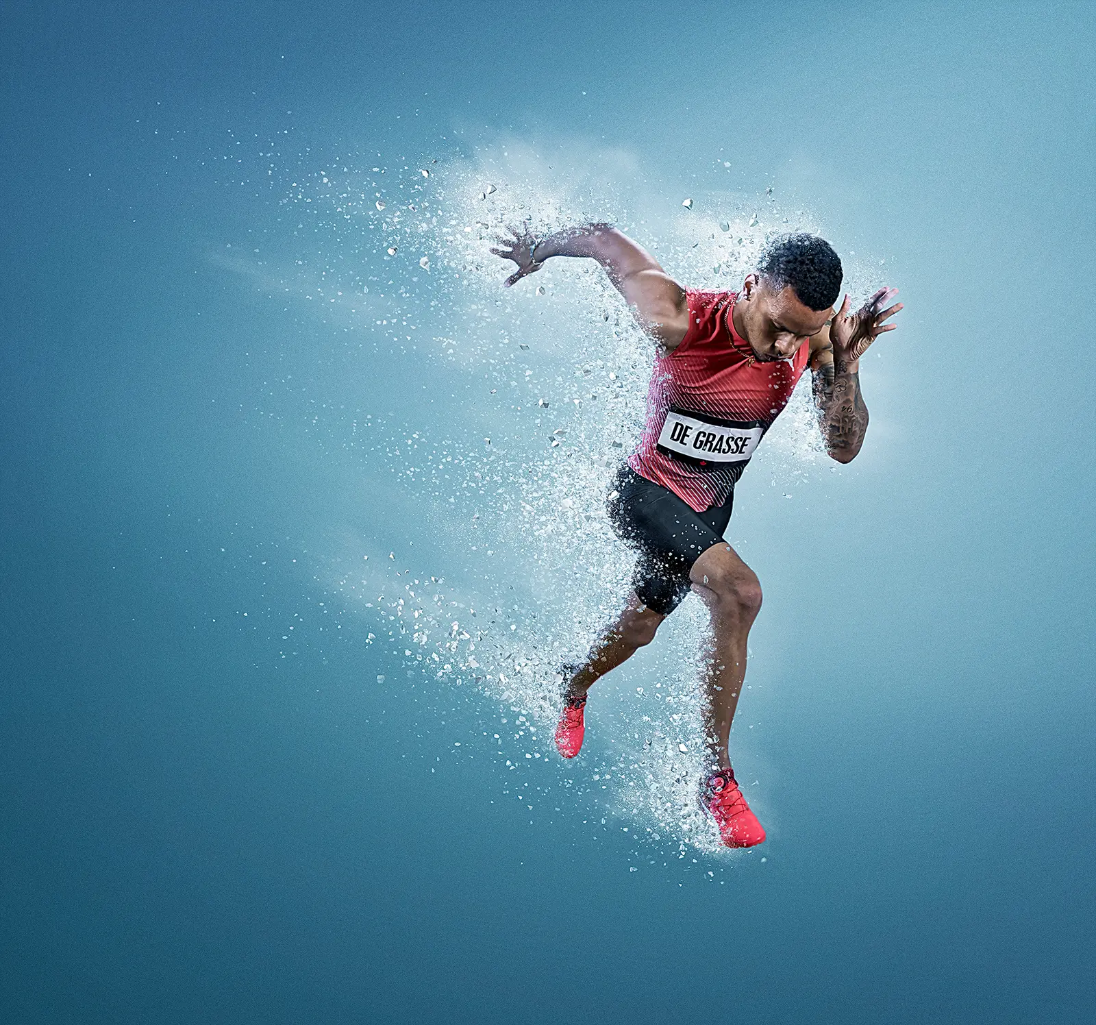 CG ice particles and retouching of basketball player DeMar DeRozan for Gatorade Frost ad campaign. Compelling CGI illustration for advertising by Pierre Bourjo.